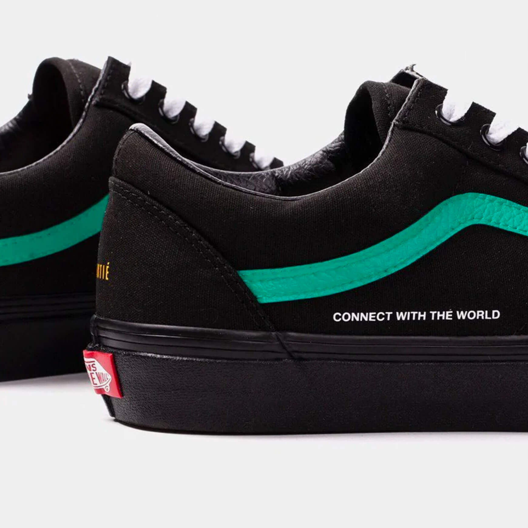 Vans Old Skool "Connect with the World" Custom