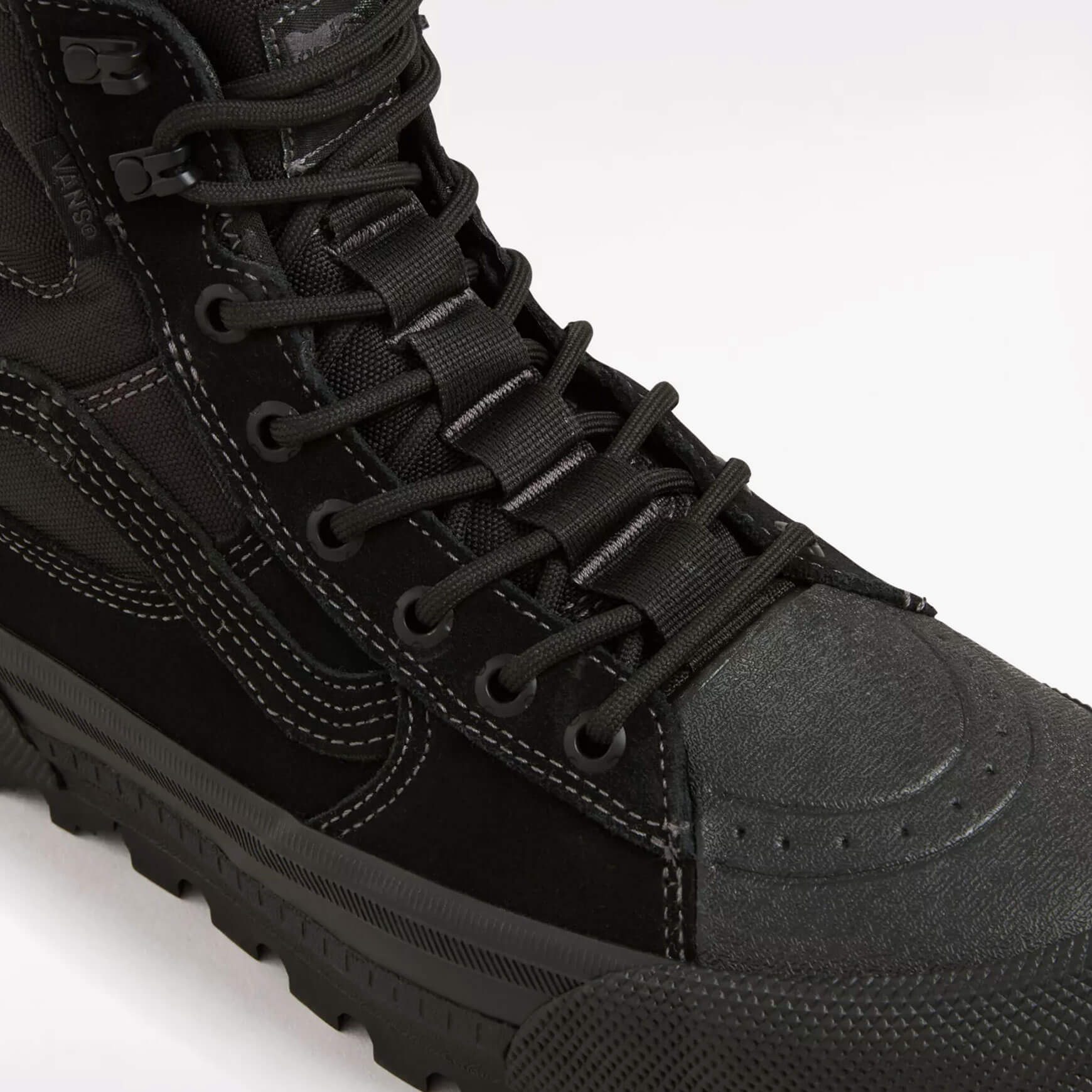 Vans SK8-Hi Gore-Tex MTE-3 Black/Black VN000CVS1OJ1